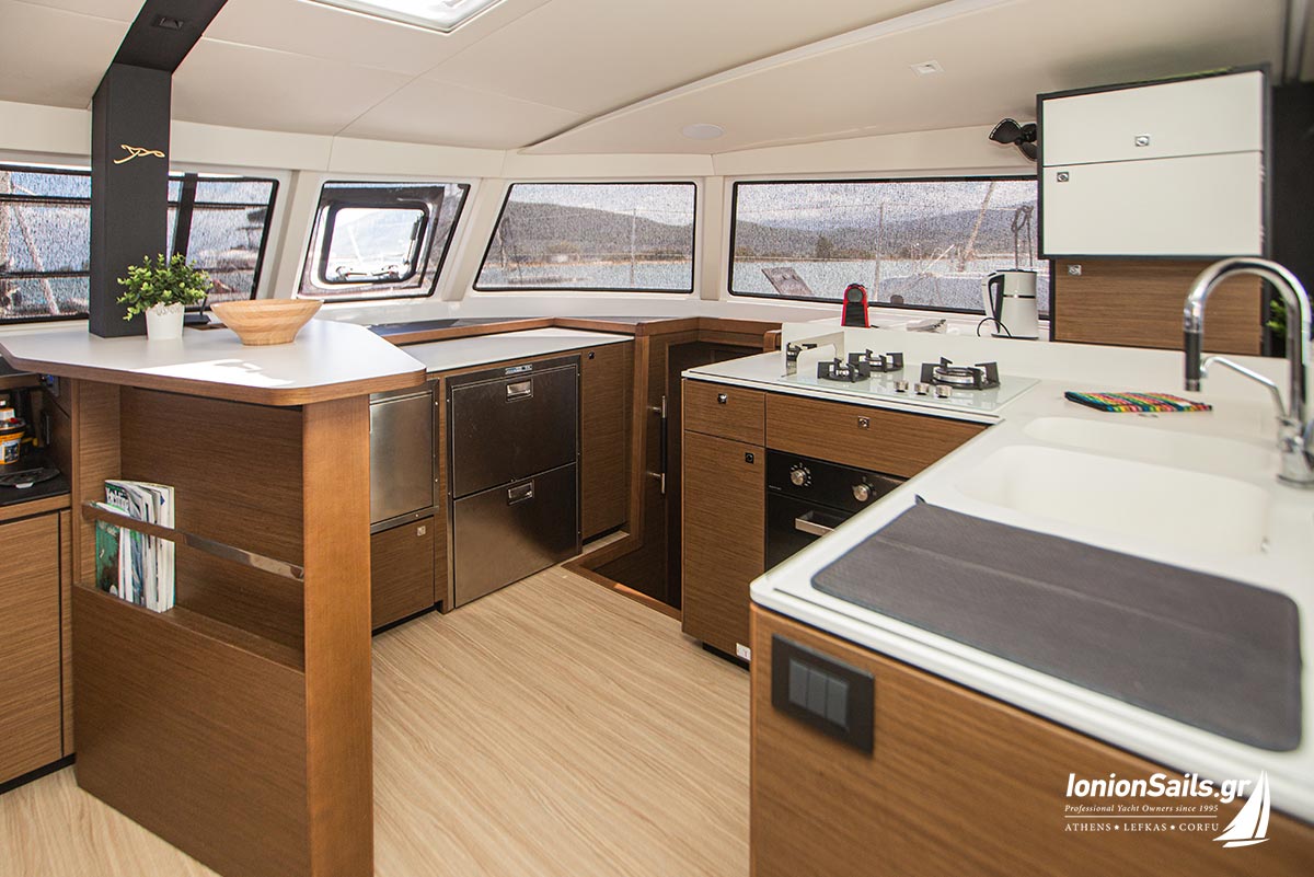 ionionsails.com - charter Nautitech 44, Seabird, catamaran