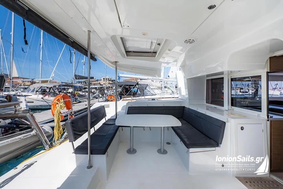 ionionsails.com - charter Lagoon 450 F, Wander, catamaran